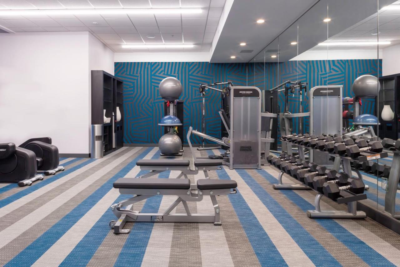 Aloft Savannah Airport 3*