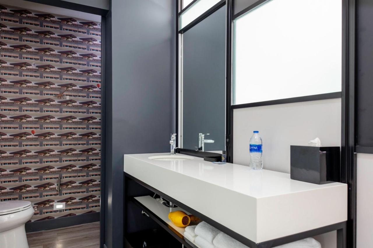 Aloft Savannah Airport 3*